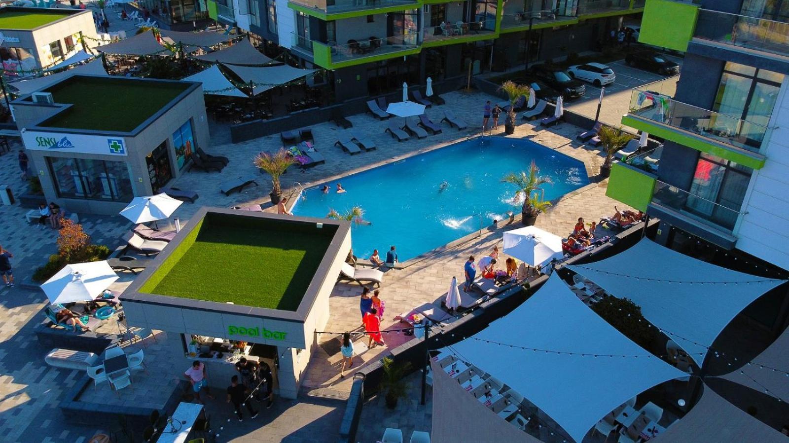 Evelyn'S Apartment Spa&Pool Beach Resort Mamaia Exterior foto
