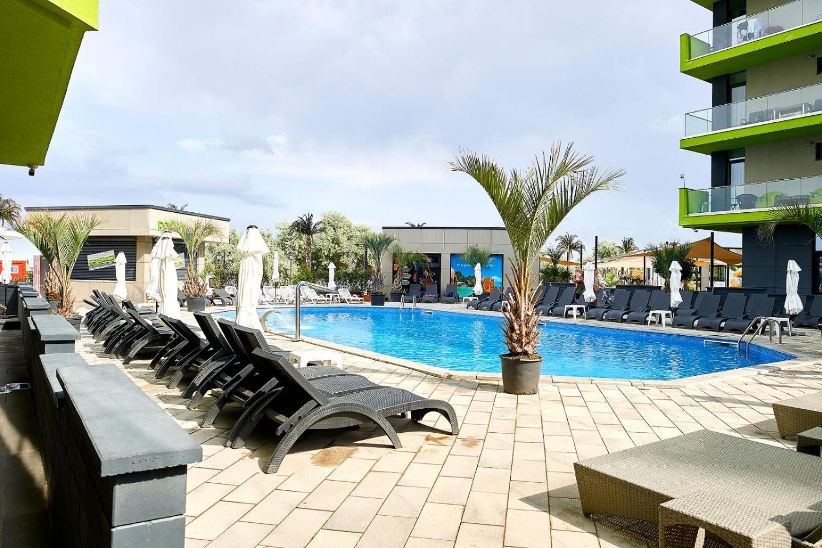 Evelyn'S Apartment Spa&Pool Beach Resort Mamaia Exterior foto